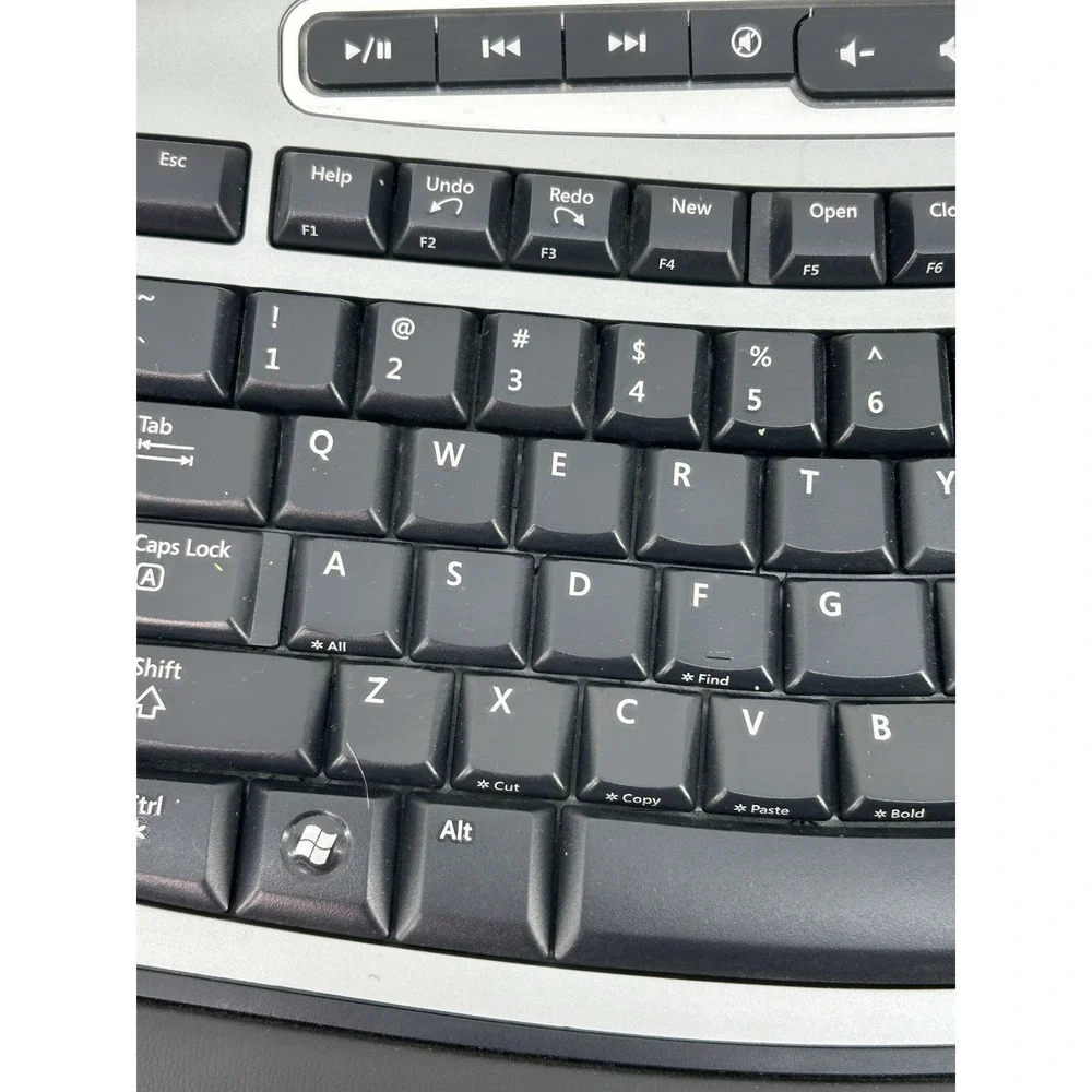 Microsoft Wireless Laser Keyboard 6000 v2.0 Ergonomic No Dongle - Nice Condition